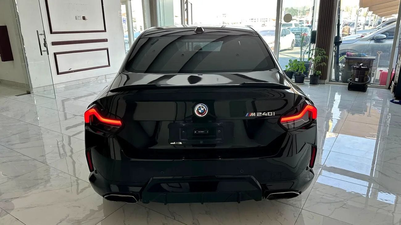 بي أم دبليو M240i XDRIVE 240
