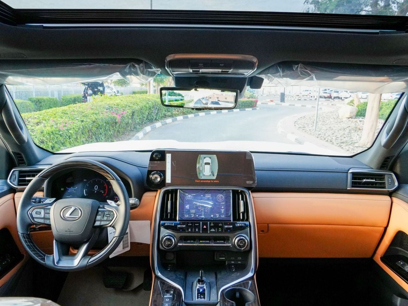 Lexus LX700h