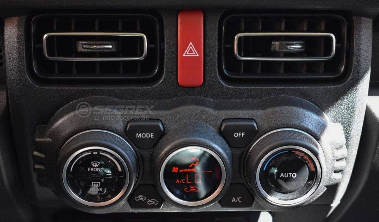 سوزوكي جيمني GLX . 1.5L . Petrol . 4WD . 4AT . 5 Seats . 5 Doors . Non-GCC موديل 2026. للتصدير