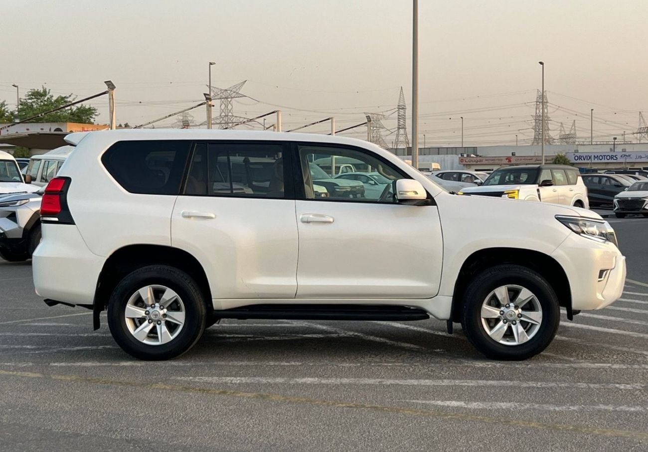Toyota Prado 2023 Toyota Prado TX 2.7L V4- AWD 4x4 - No accident Rear Sensor -