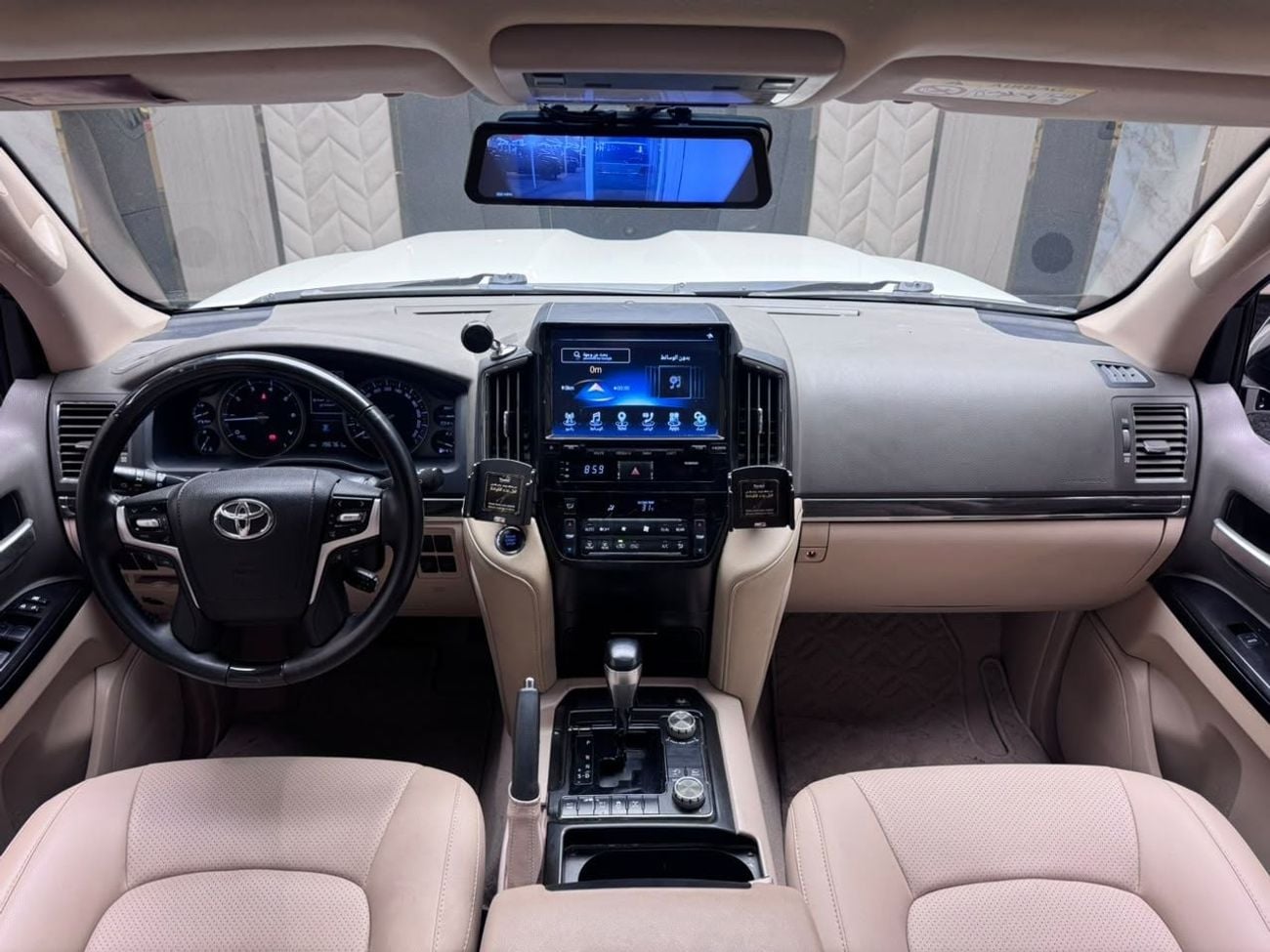 Toyota Land Cruiser GXR