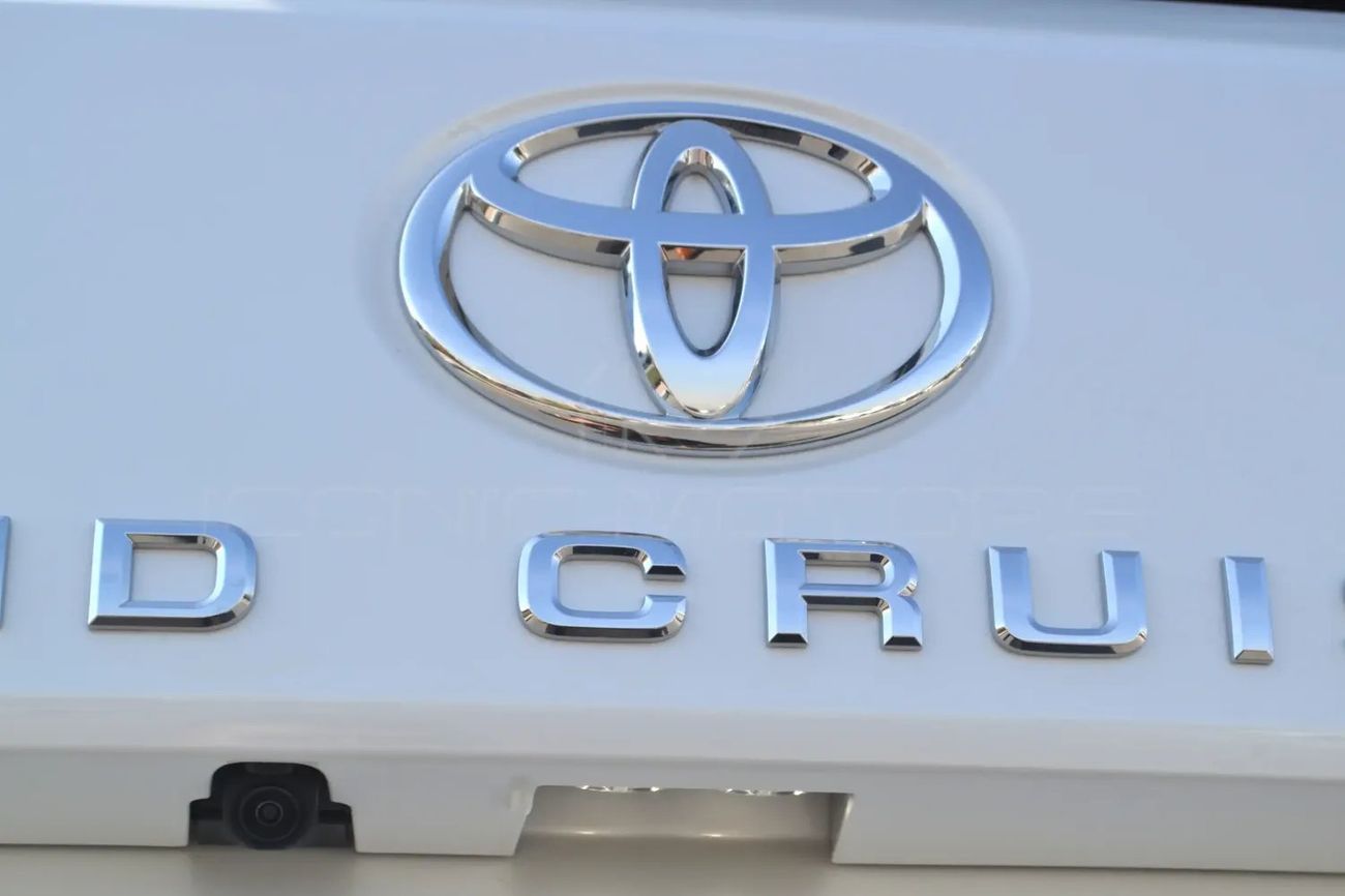 تويوتا لاند كروزر VXR 2026 TOYOTA LAND CRUISER 3.3 FULL OPTION