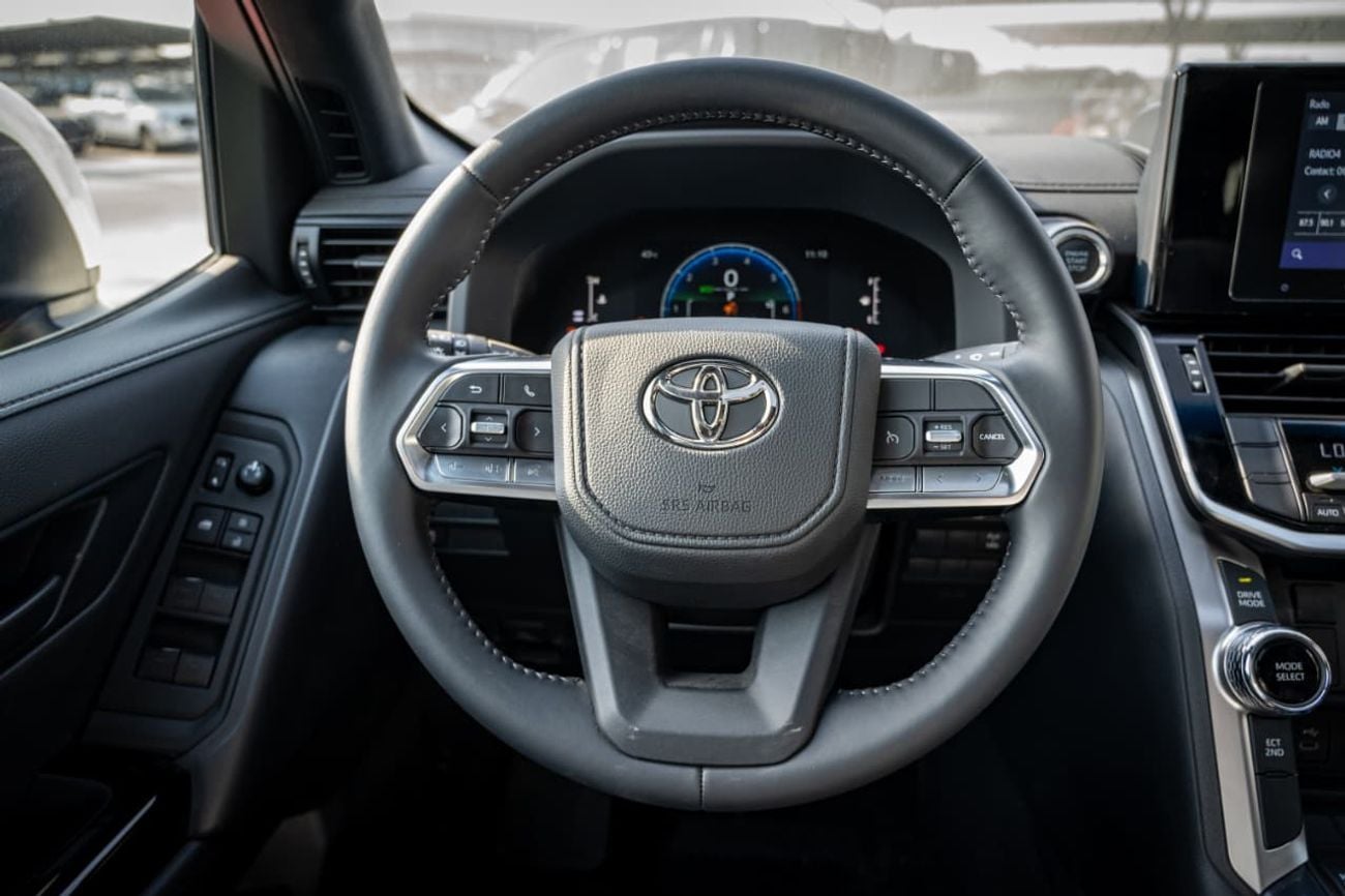 Toyota Land Cruiser GXR 3.5L TT Petrol 2025