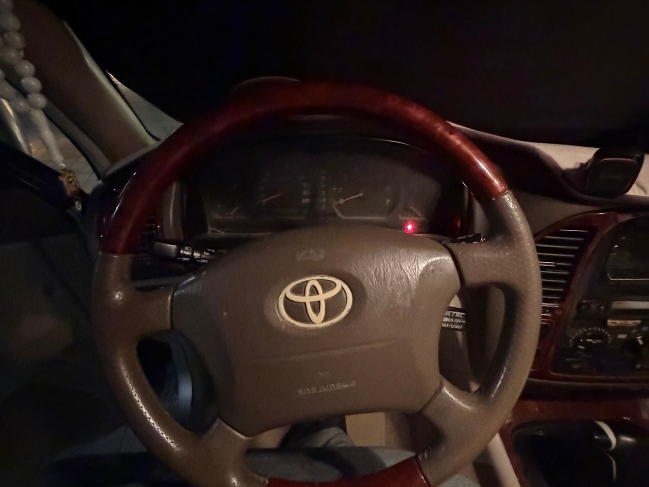 Toyota Land Cruiser VXR MID