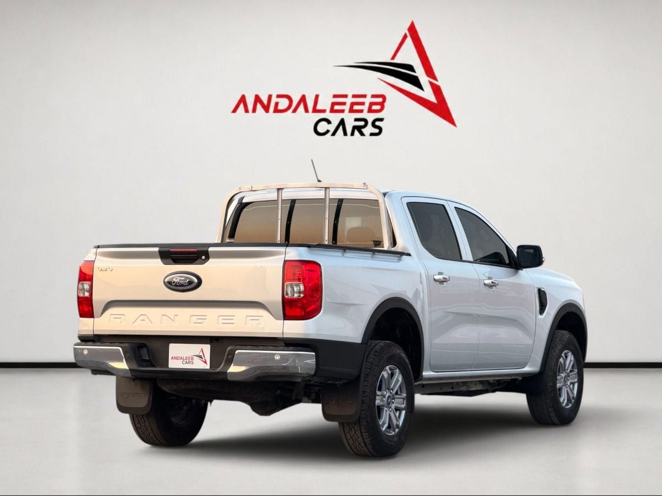 Ford Ranger XLT FORD RANGER XLT | FULL SERVICE HISTORY | AGENCY WARRANTY UNTIL 2028 | GCC