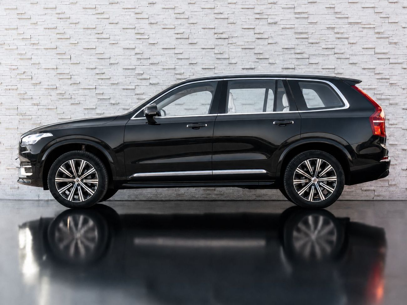Volvo XC90 B6 Ultimate Bright Volvo XC90 B6 2024 GCC specs