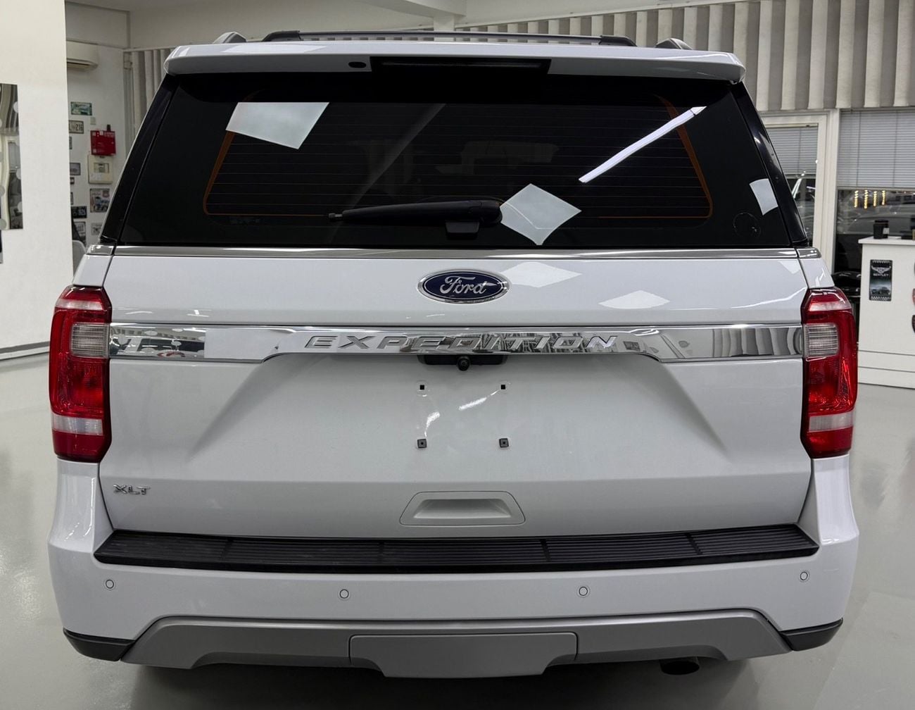 Ford Expedition XLT GCC .. FSH .. Perfect Condition .. V6 ..