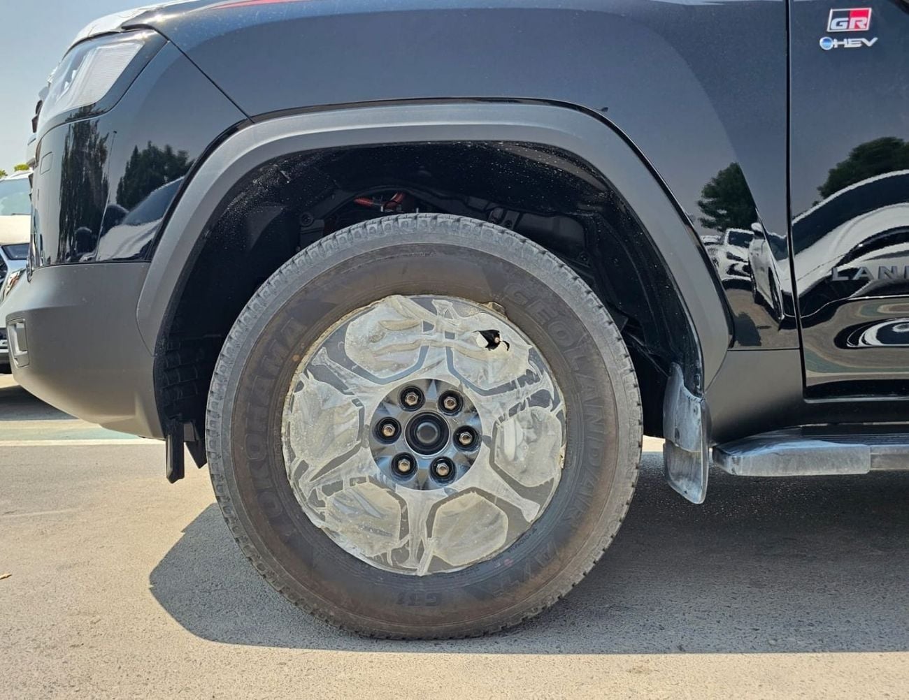 Toyota Land Cruiser GR SPORT HYBRID || 3.5L V6 4WD A/T | FULL OPTION (CODE # LC3HGR)