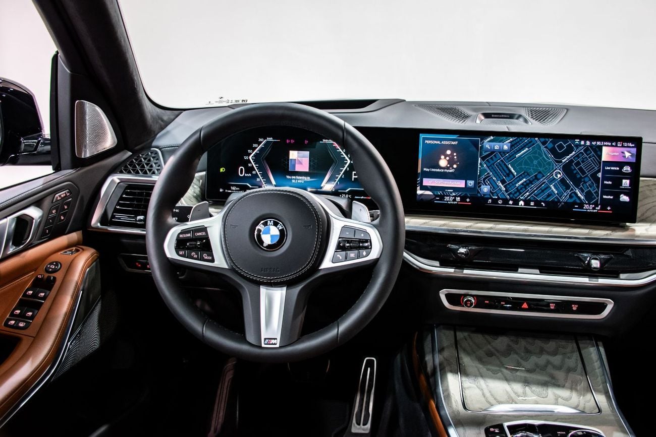 بي أم دبليو X7 XDRIVE40i MASTERCLASS M SPORT PACKAGE