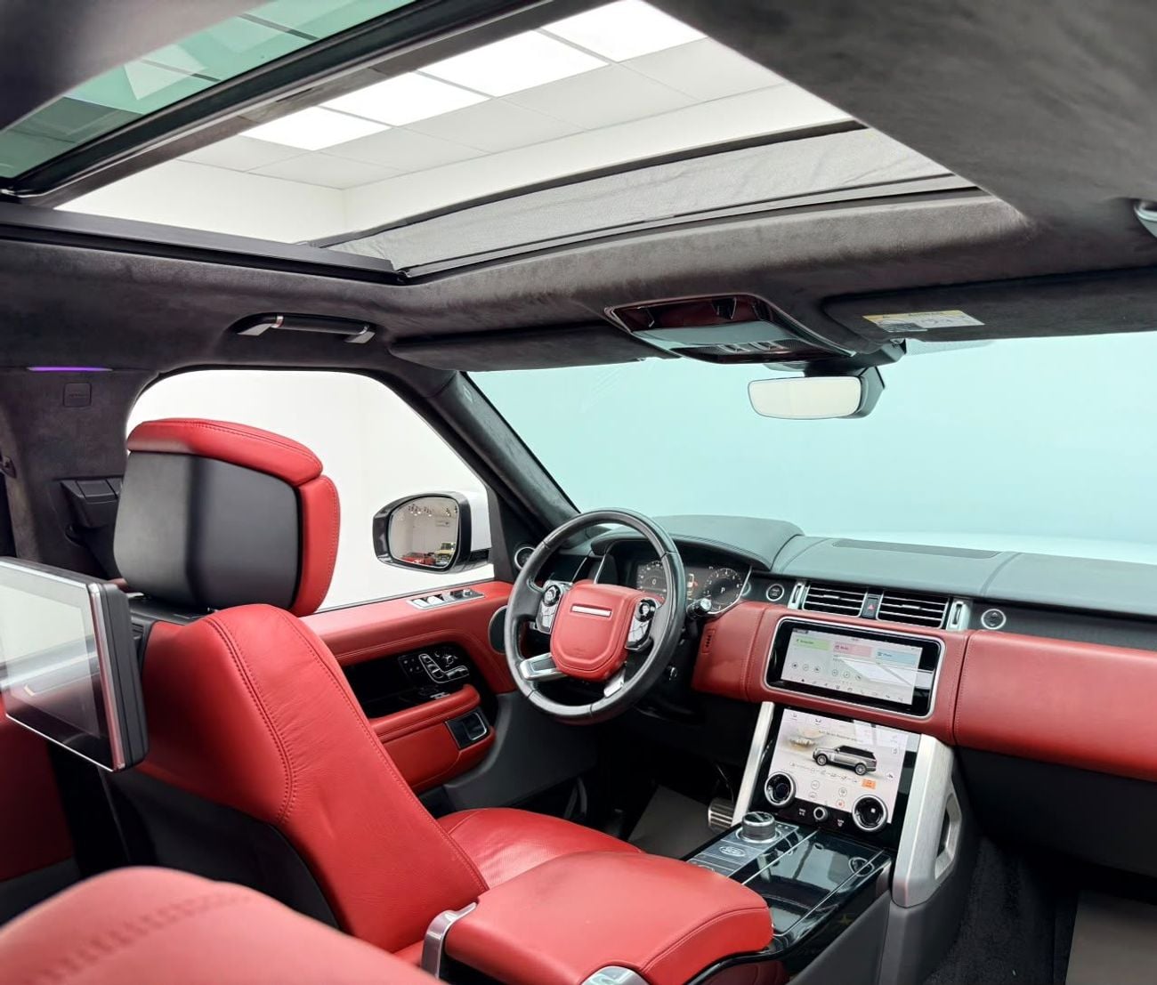 Land Rover Range Rover AUTOBIOGRAPHY 2021 Land Rover Vogue P530 Autobiography, Warranty, Full Agency Service History, GCC Specs.