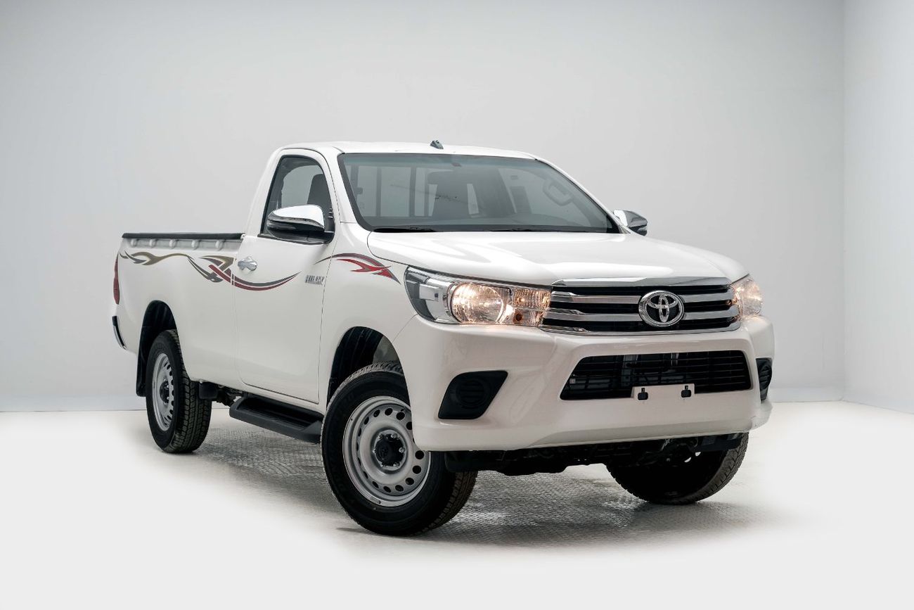 تويوتا هيلوكس 2.7L - Super White Inside Red | Export Only