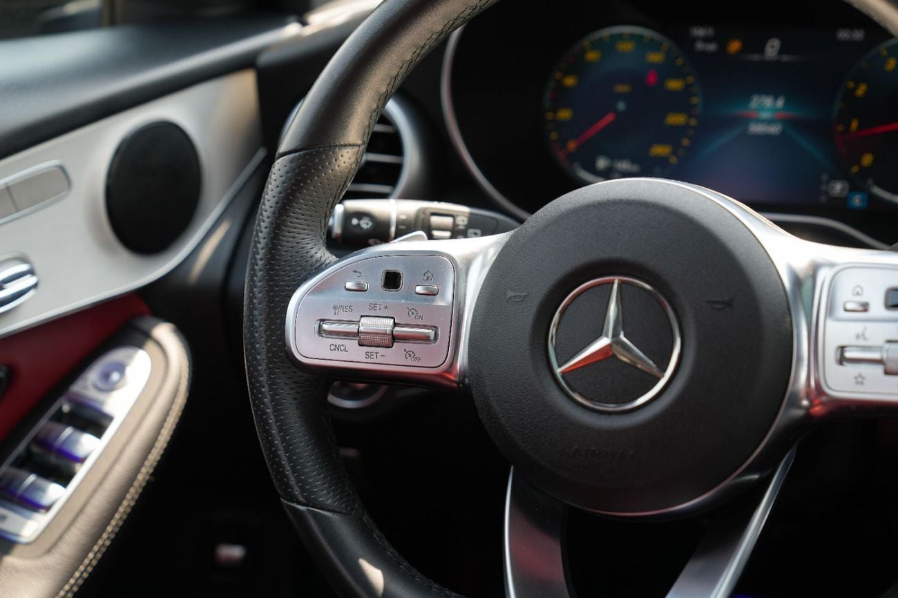 مرسيدس بنز GLC 300 AMG 2.0L