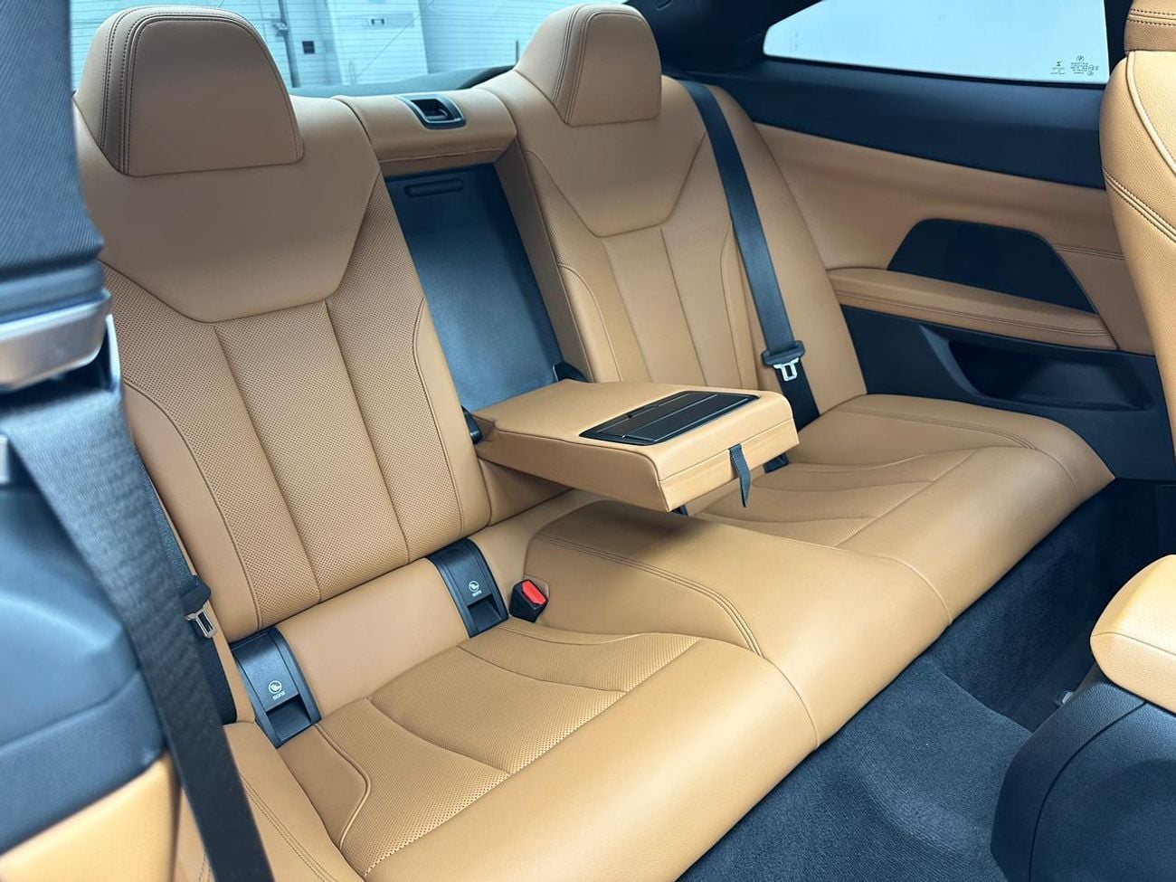 BMW 420i M SPORT 2023 BMW 420i Coupe, 03/2028 BMW Warranty + Service Contract, Full BMW Service History, GCC