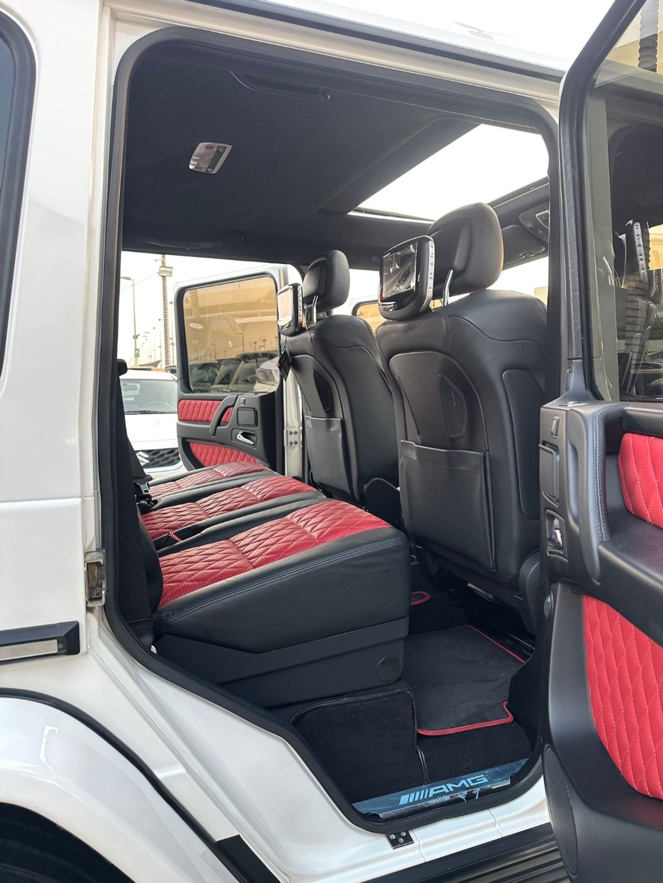 مرسيدس بنز G 63 AMG 4X4 SQUARED