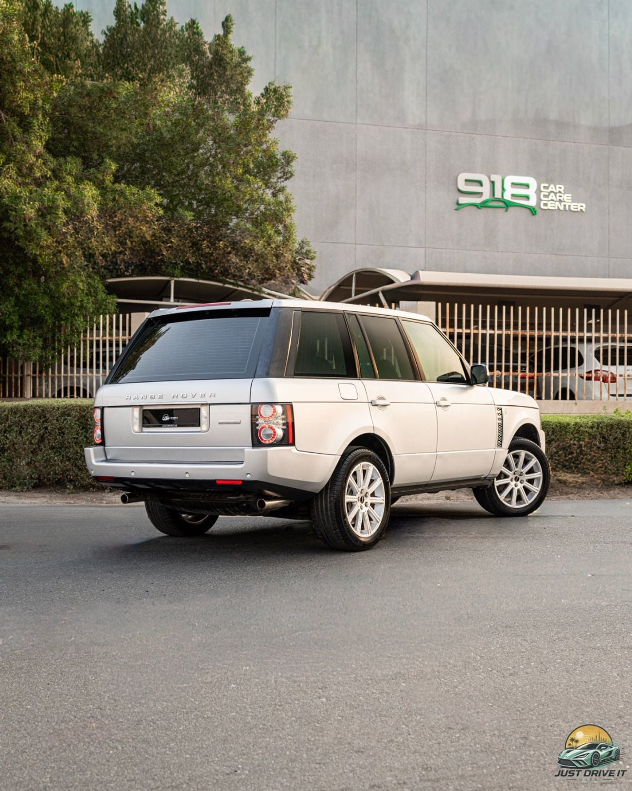 Land Rover Range Rover SUPERCHARGED VOGUE