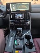 Lexus LX600 SIGNATURE