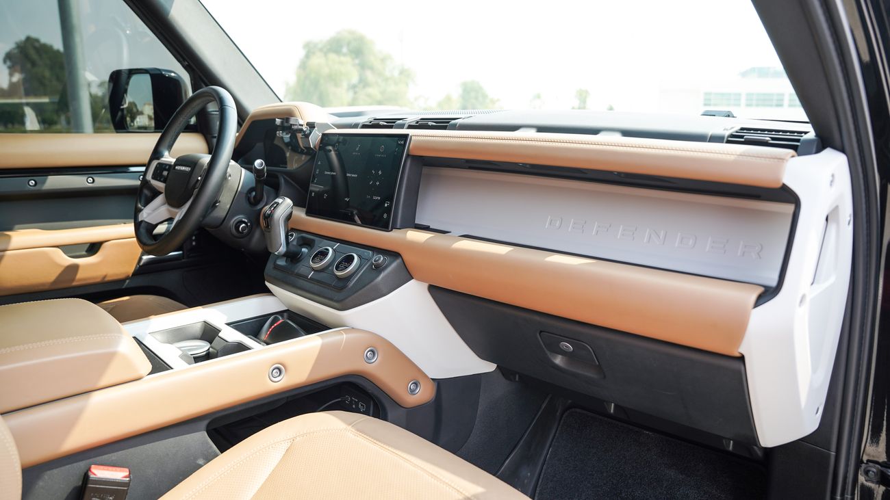 Land Rover Defender 110 X-DYNAMIC HSE P400