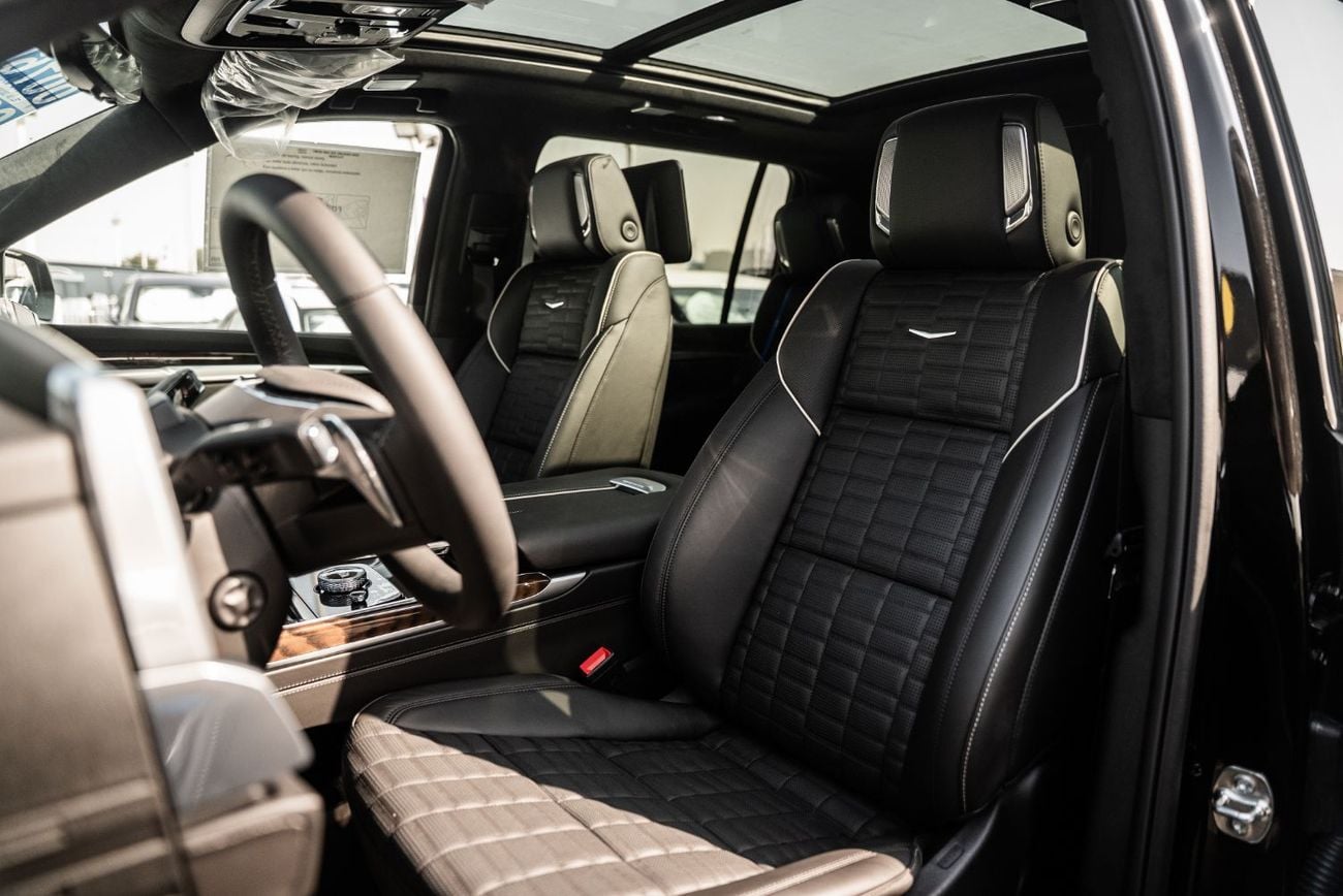 كاديلاك إسكاليد ESV بريميوم لاكجوري بلاتينيوم Executive American Specs 2026 Brand New