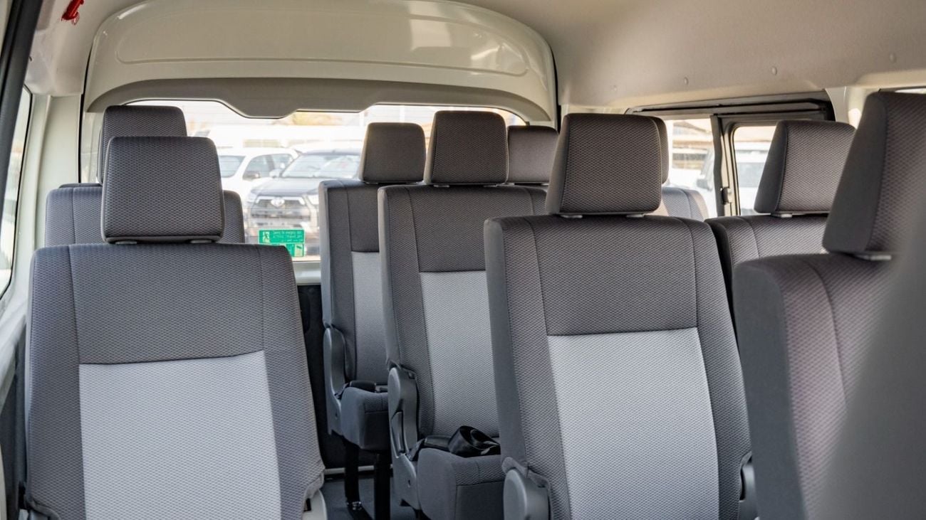 تويوتا هاياس DX Toyota Hiace High Roof Black Bump 3.5l A/T White color 2026 Model