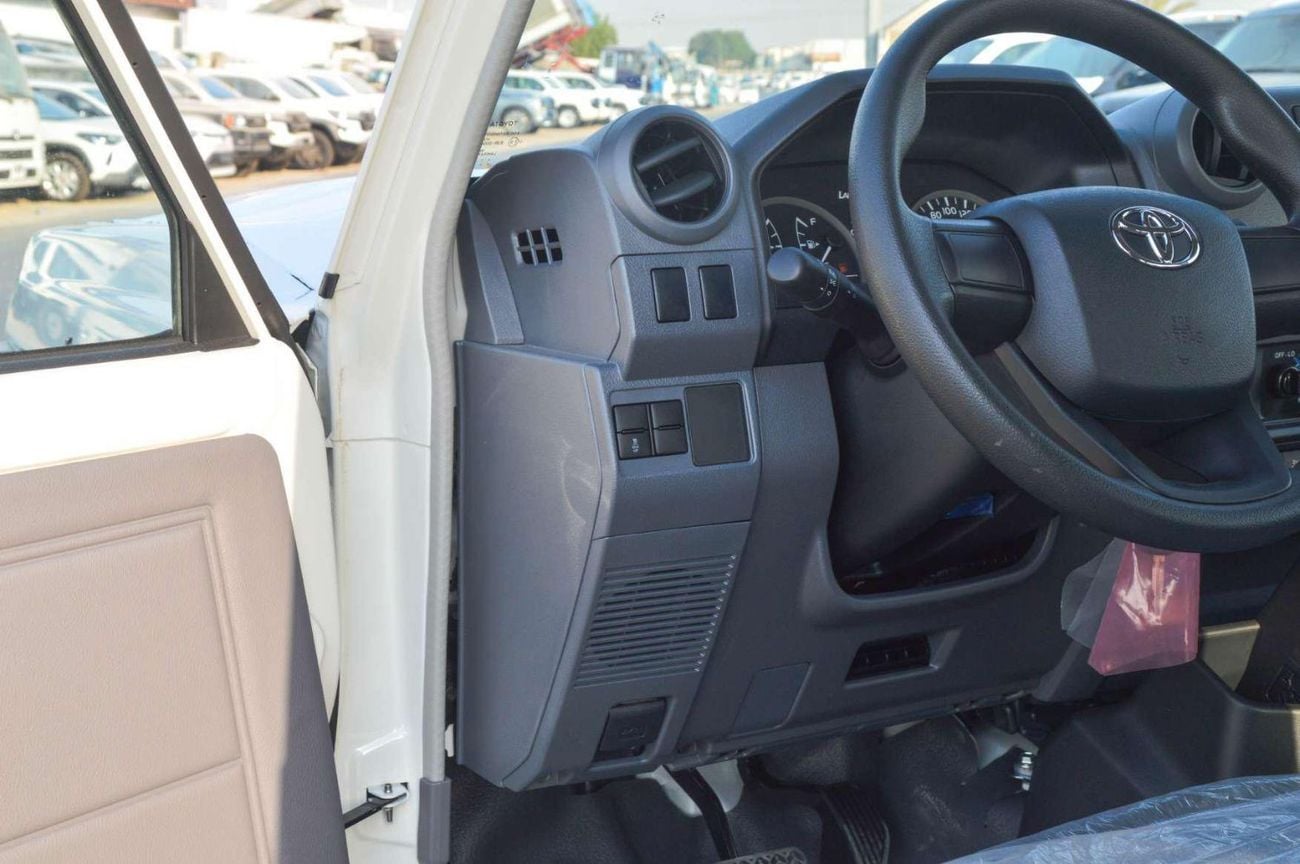 Toyota Land Cruiser 70 LC 78 HARDTOP 2.8L AT 4WD DIESEL SUV 2026