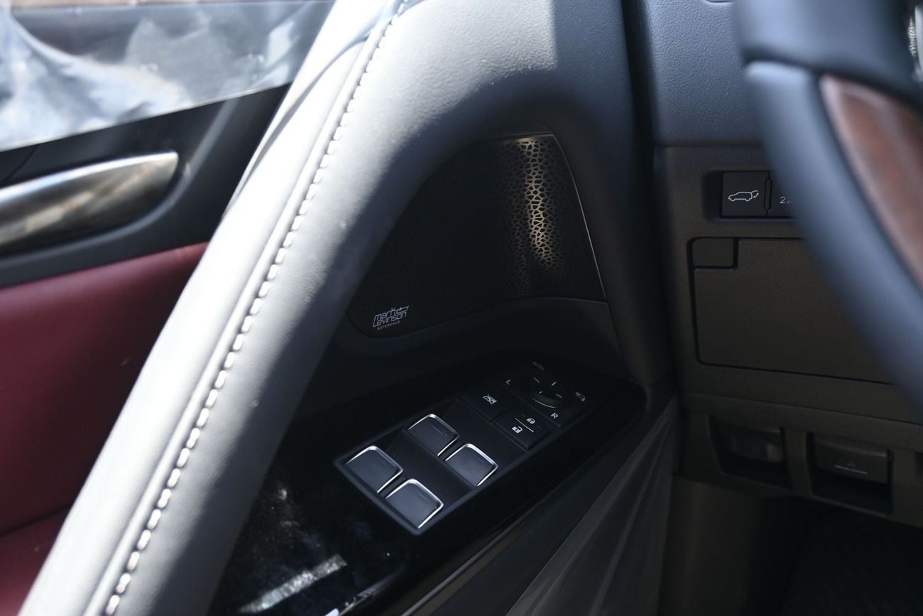 لكزس LX 700h SIGNATURE Lexus LX700h Signature 3.5L Twin-Turbo + Hybrid V6, Petrol