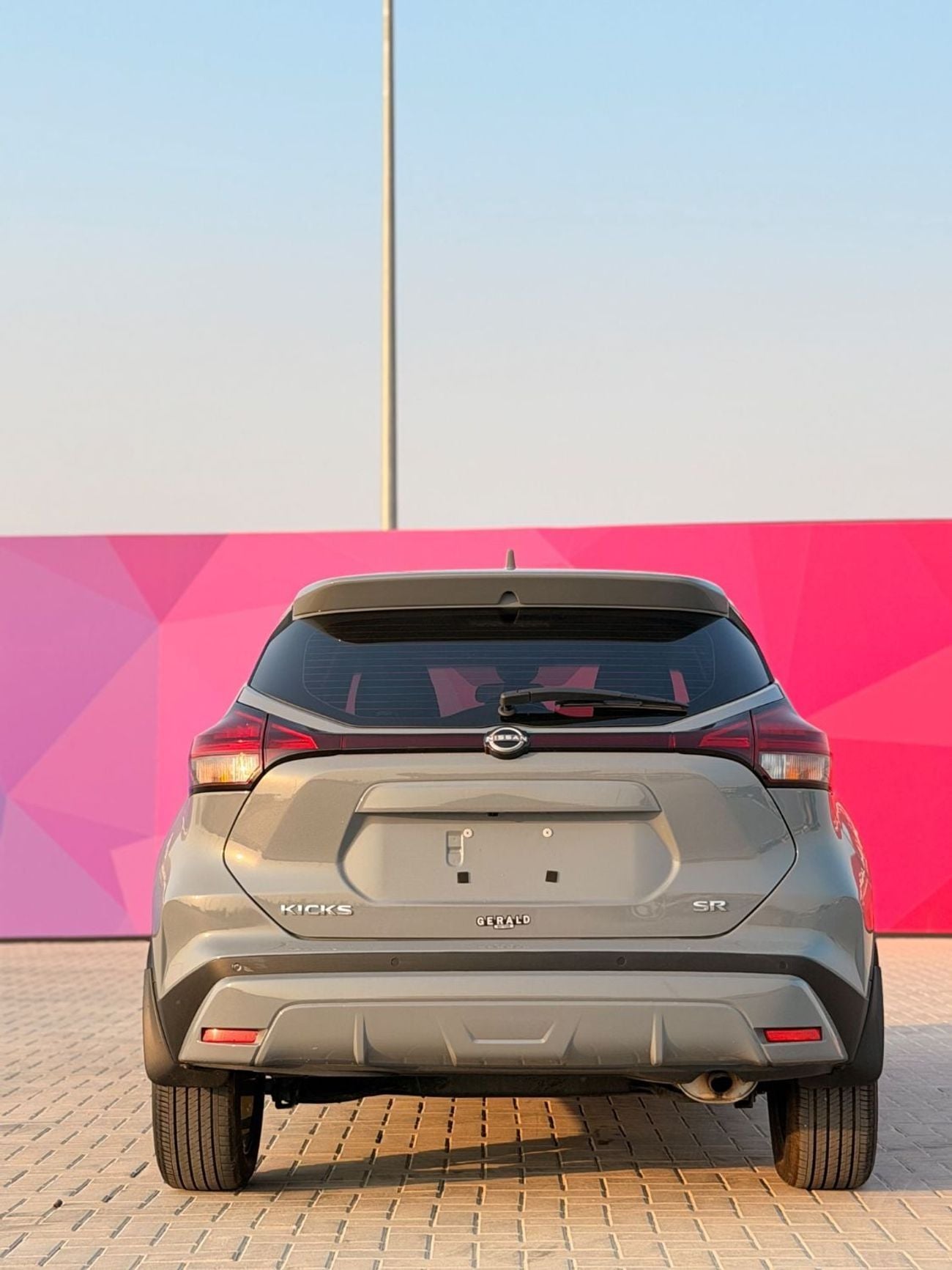 Nissan Kicks SL SR