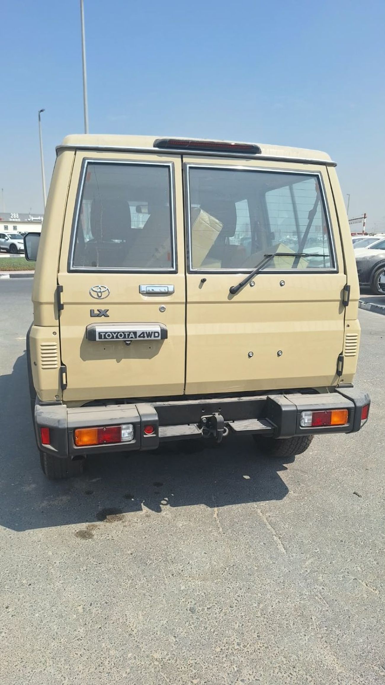 Toyota Land Cruiser 70 LC71 LX