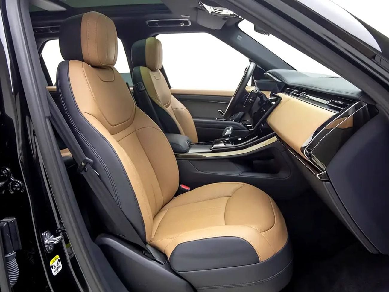 Land Rover Range Rover Sport DYNAMIC HSE P400 Range Rover | Sport | Dynamic HSE P400 | Lumma CLR RS | GCC | Dealer Warranty