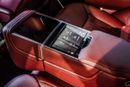 لاند روفر رينج روفر Autobiography P530 | Pearl White | Black Roof | Burgundy Interior | Shadow Exterior Package | GCC Sp