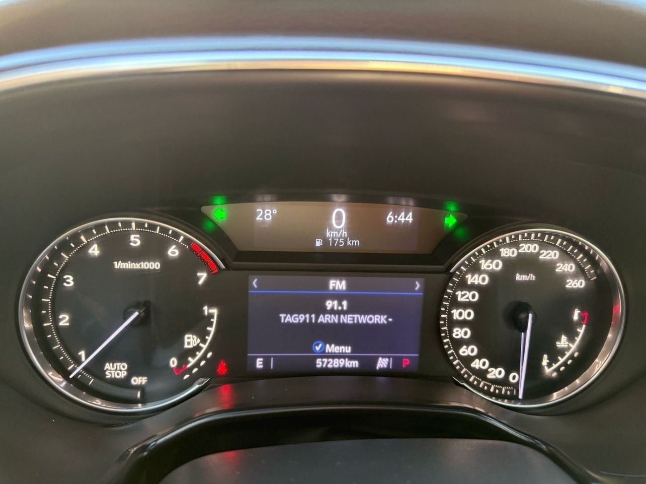 كاديلاك CT5 PREMIUM LUXURY مجهزة بالكامل بمواصفات كندية 2.0