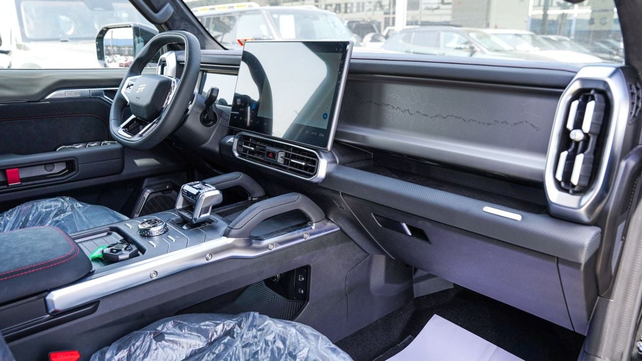 Jetour T2 LUX