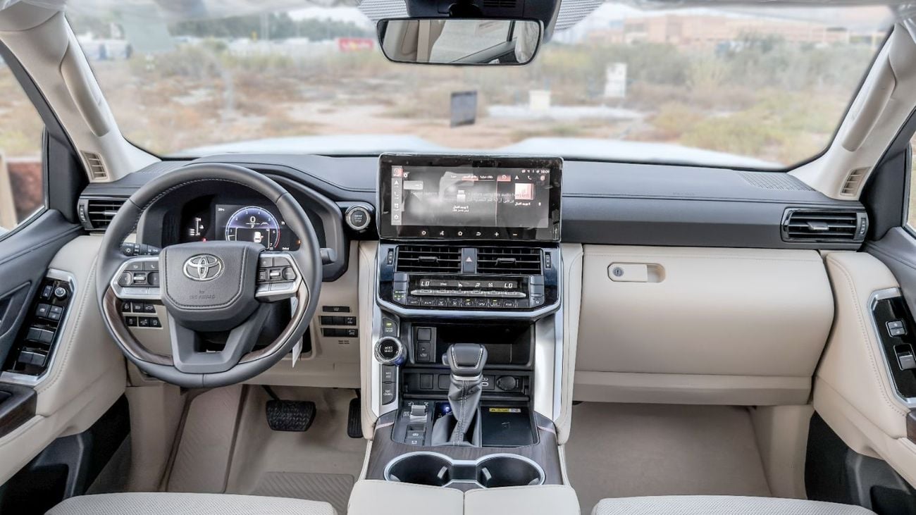 Toyota Land Cruiser GXR 2026 Toyota Land Cruiser GXR 3.5L AT Petrol (With Radar, No JBL) (Black-Beige)