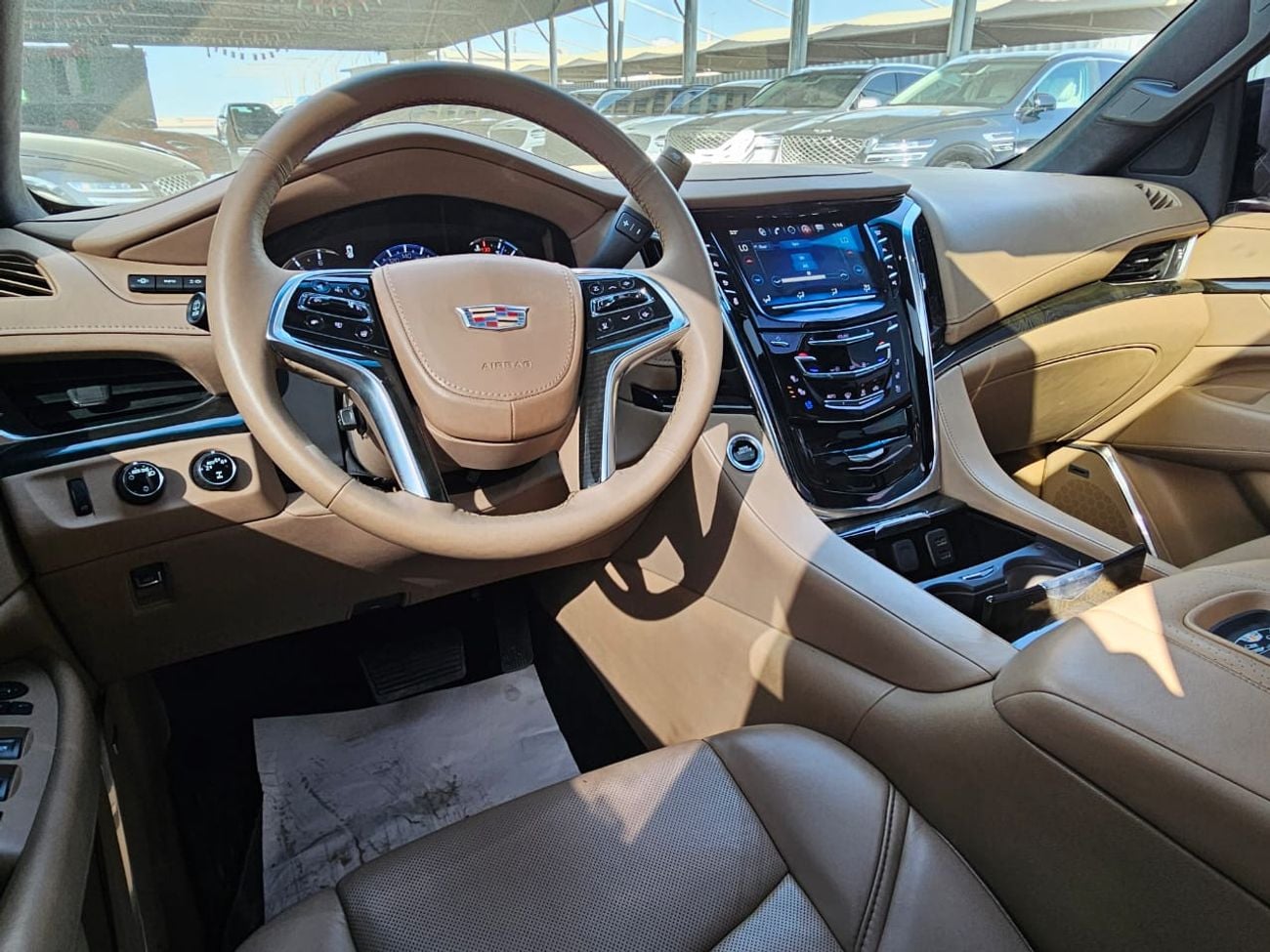كاديلاك إسكاليد ESV PREMIUM LUXURY
