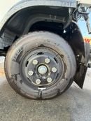 Isuzu NPR STANDARD