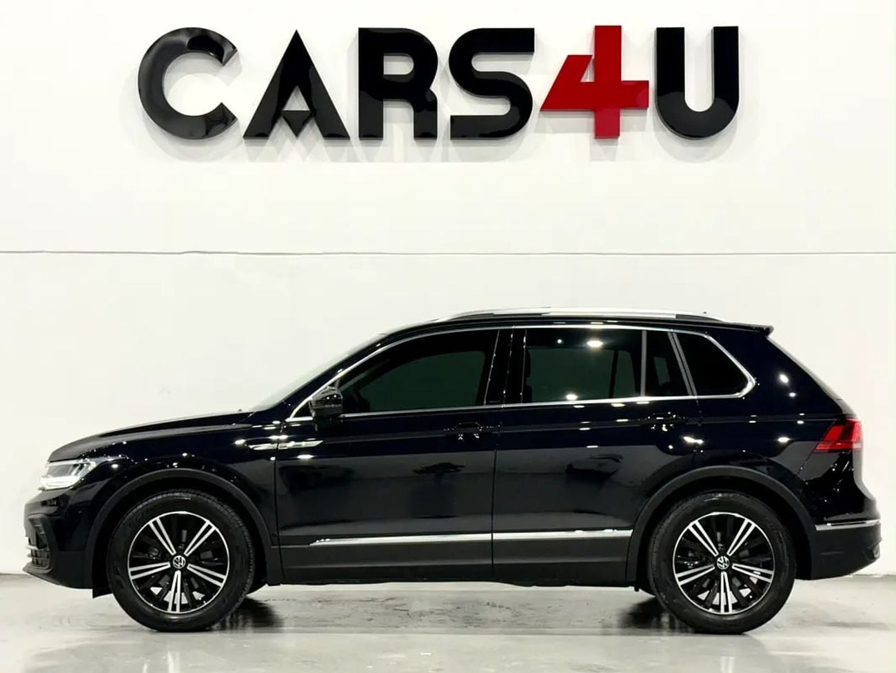 Volkswagen Tiguan LIFE PLUS GCC / Official Dealer Warranty and Service Package