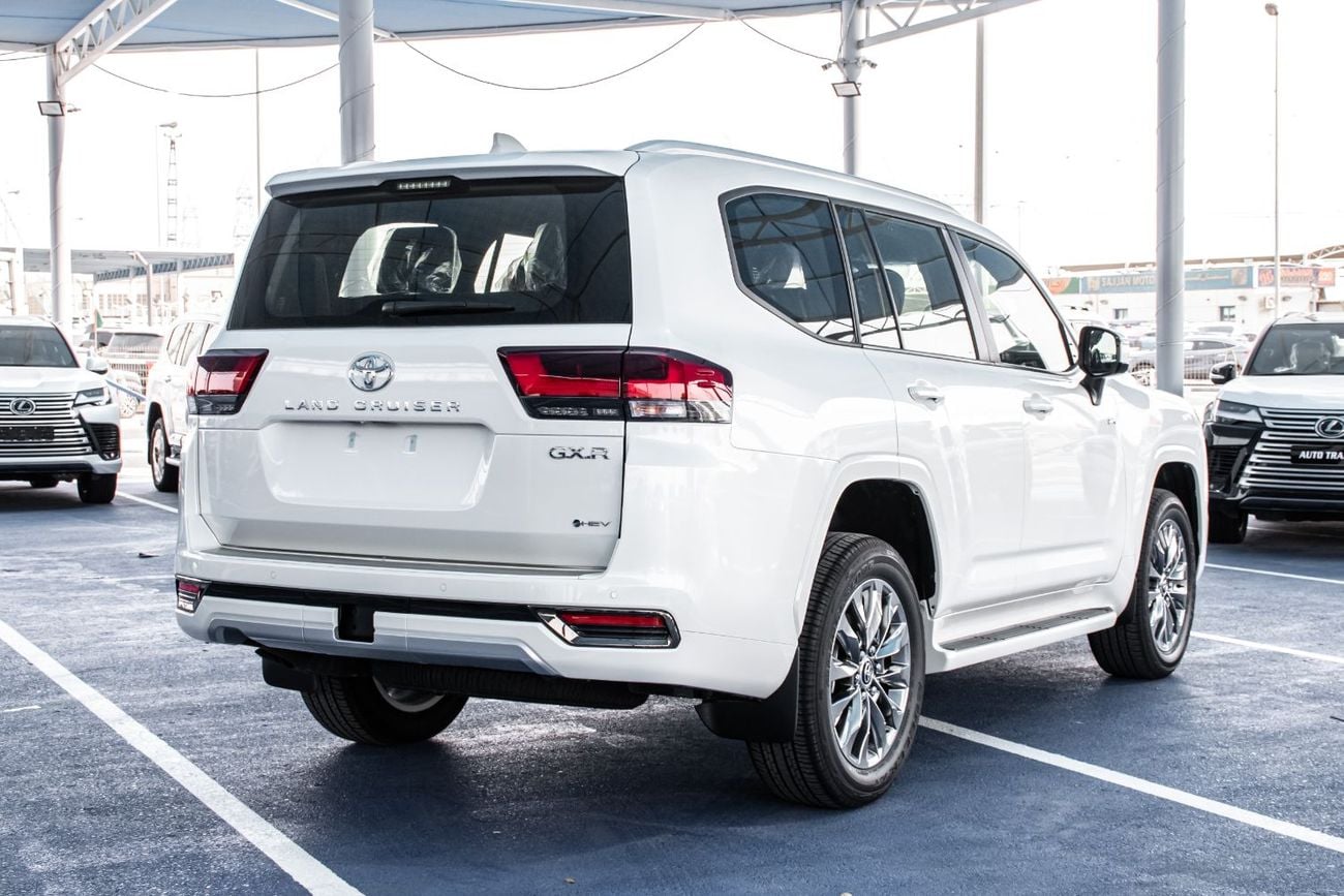 تويوتا لاند كروزر GXR TOYOTA LANDCRUSIER GXR HYBRIID 3.5L TWINTURBO