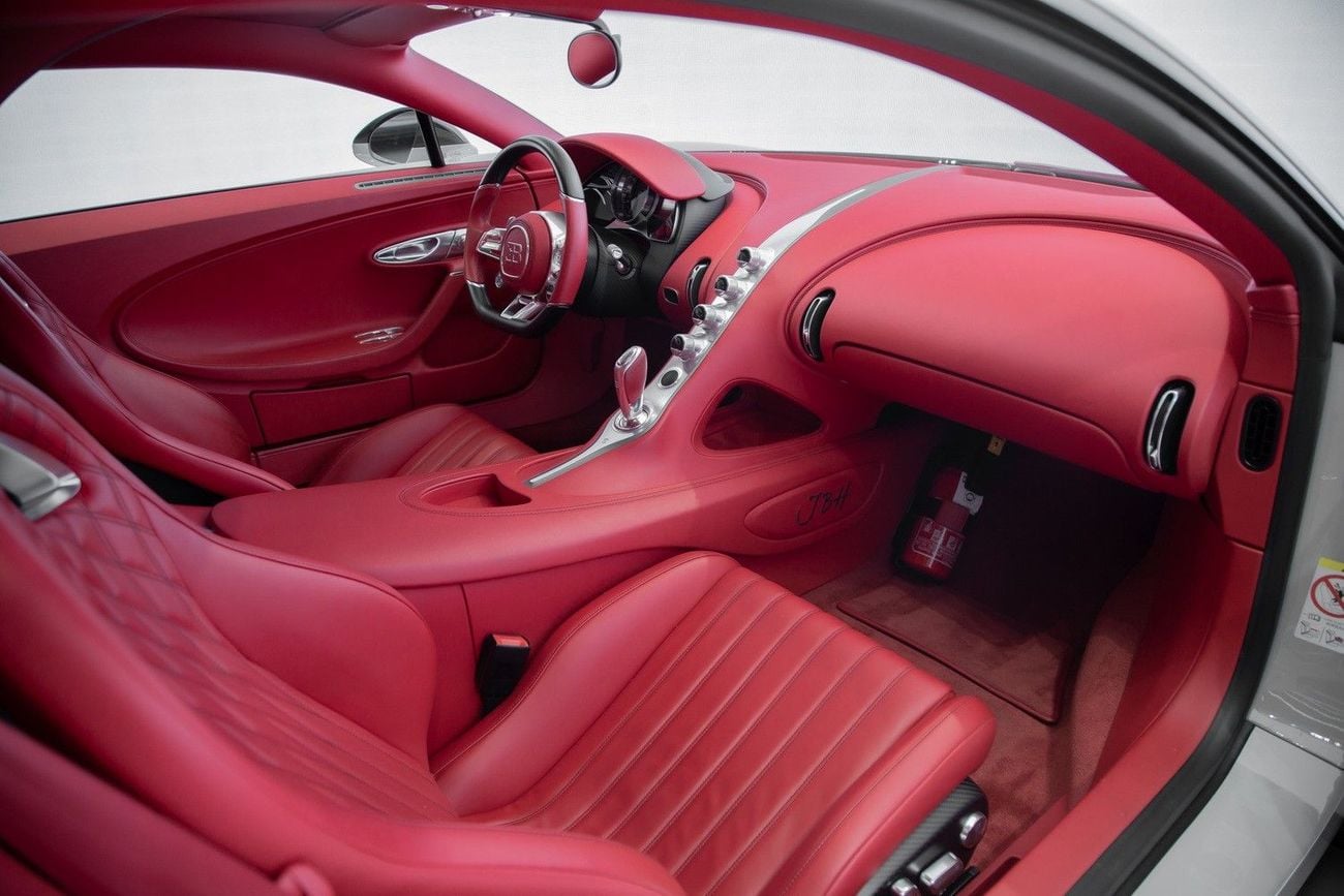 Bugatti Chiron CABON