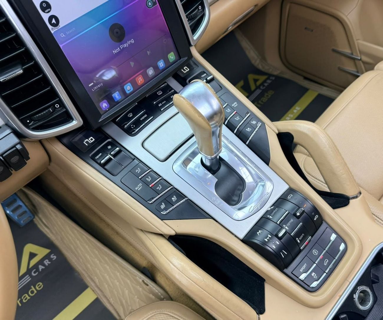 Porsche Cayenne TURBO **2011 Porsche Cayenne Turbo, Excellent Condition, American Specs.