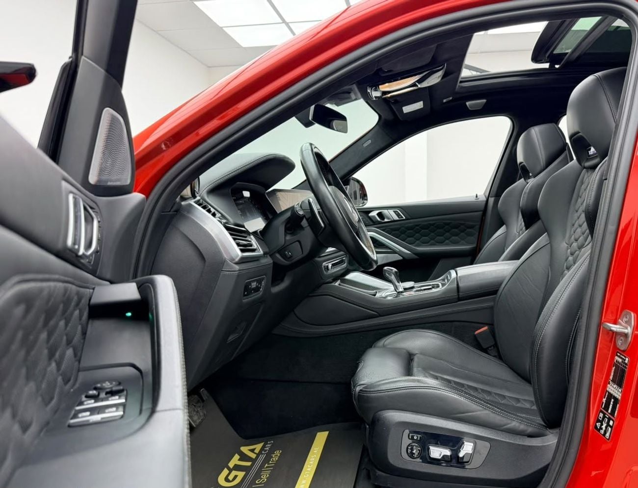 BMW X6 M STANDARD 2022 BMW X6 M Competition, PP-Performance Tuned, 1 Year Unlimited Kilometer Warranty, GCC Specs.