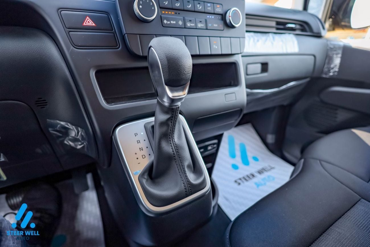 Hyundai Staria COMFORT 3.5L (9 Seater)