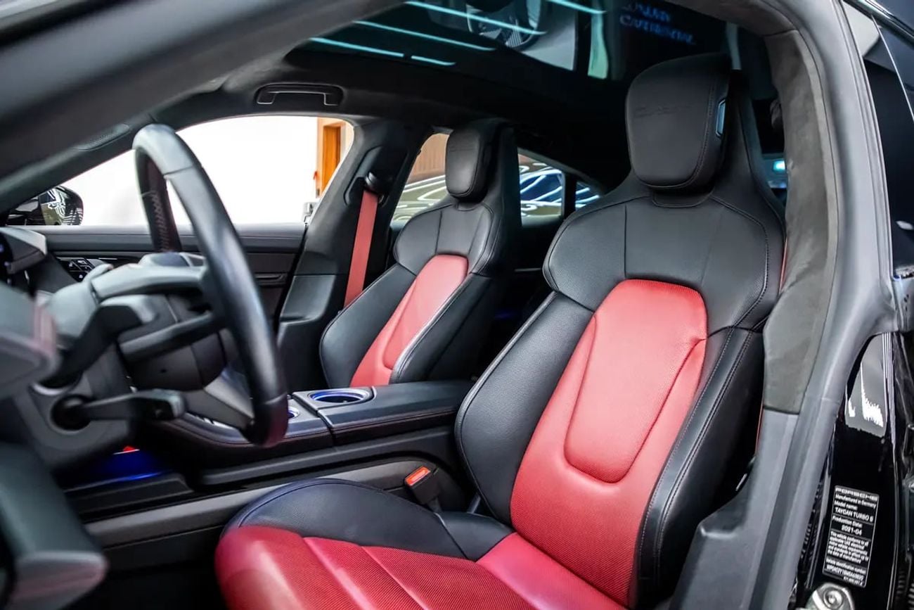 بورش تايكان TURBO S - GCC - FULL CARBON WITH SERVICE HISTORY AND AL NABOODA WARRANTY