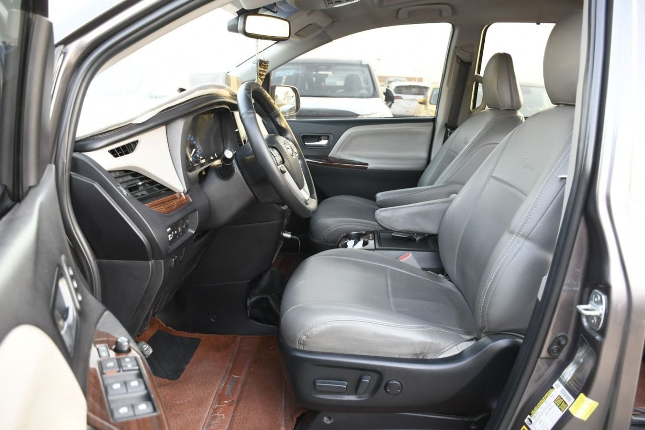 Toyota Sienna LIMITED 3.5L fully loaded for USE UAE AND EXPORT