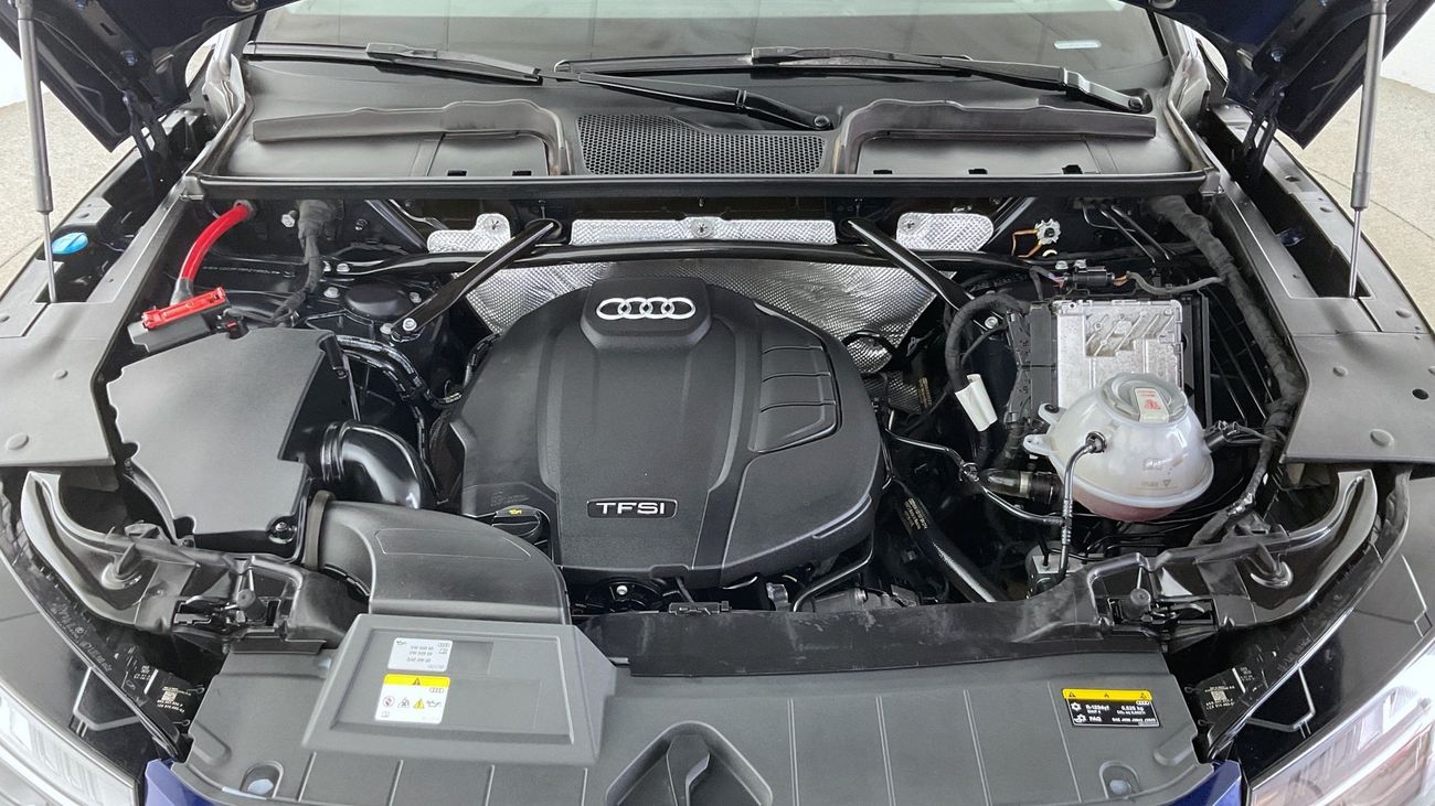 Audi Q5 45 TFSI ADVANCED | Guaranteed Warranty | 0 Down Payment