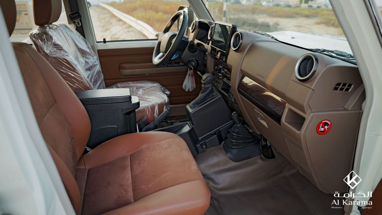 Toyota Land Cruiser Pick Up LX 2.8L Diesel - 4x4 Automatic Transmission - Full Option with Lane Keep Assist