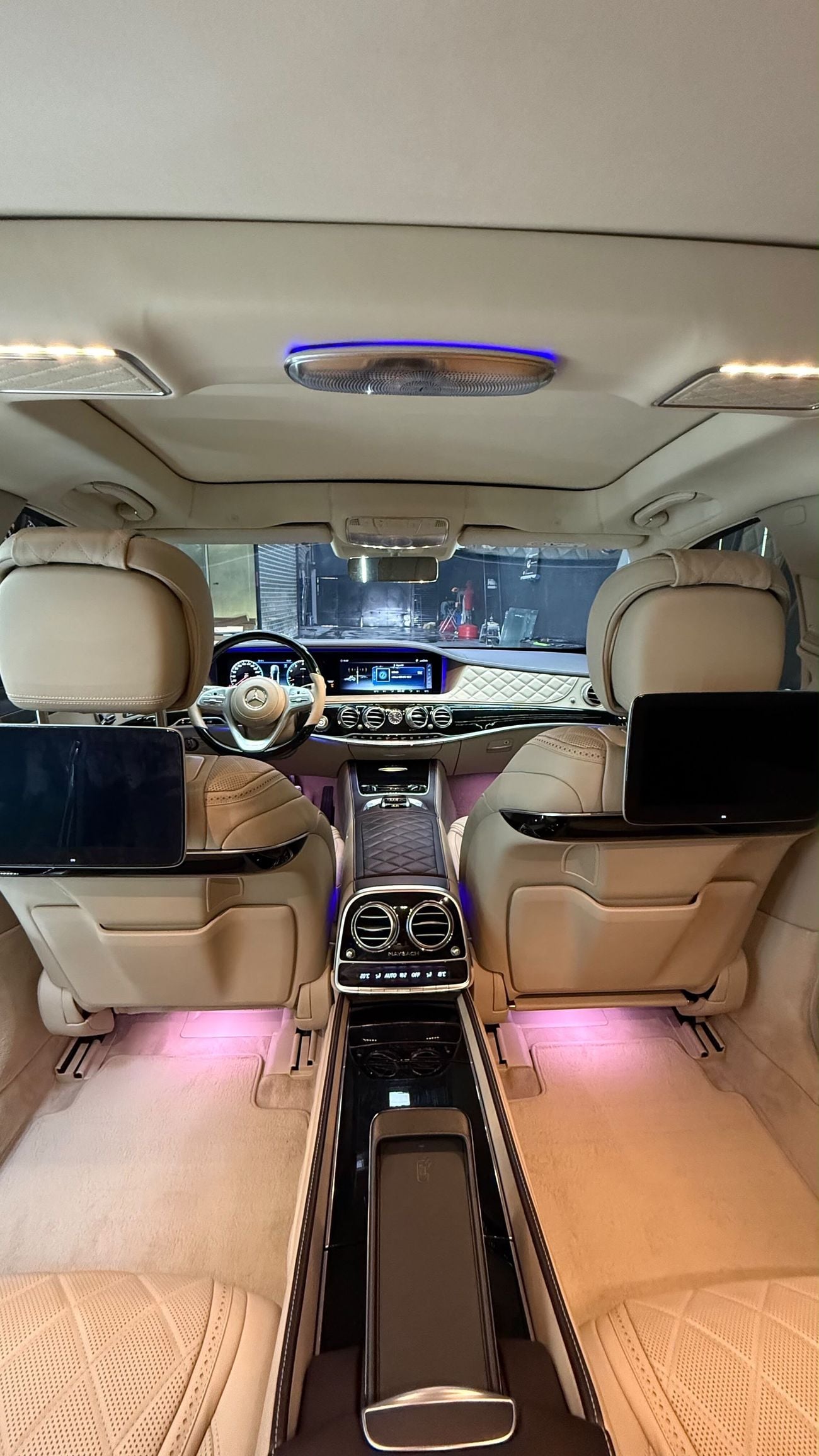مرسيدس مايباخ S650 مايباخ Mercedes-Maybach S 650 | Fully Loaded | One Owner | Gargash Service History