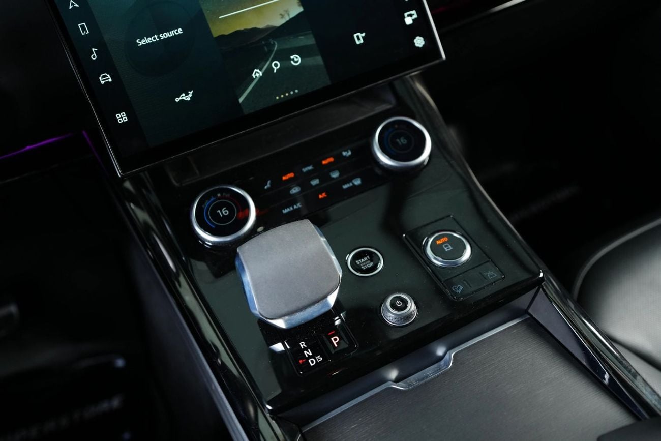 Land Rover Range Rover Sport AUTOBIOGRAPHY P530 -Luxury SUV-Rear Seat Entertainment