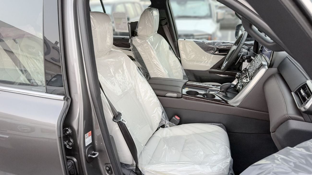 لكزس LX 700h SIGNATURE 2026 Lexus LX700h Signature 3.5L AT Hybrid With Auto park (Gray-Beige)
