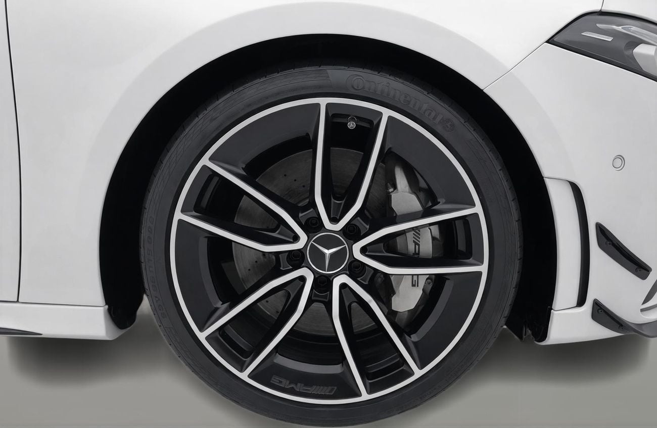 مرسيدس بنز A 35 AMG 4MATIC كارس24 هي سوق ضخم للسيارات المستعملة موثوق ومضمون ٪كارس24 هي سوق ضخم للسيارات المستعملة موثوق ومضمون