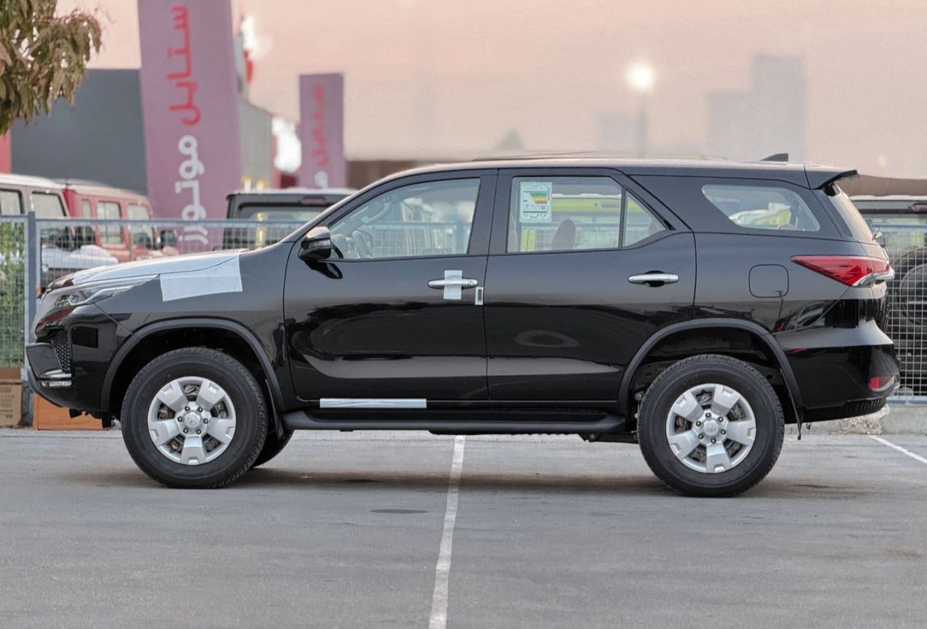 Toyota Fortuner SR5
