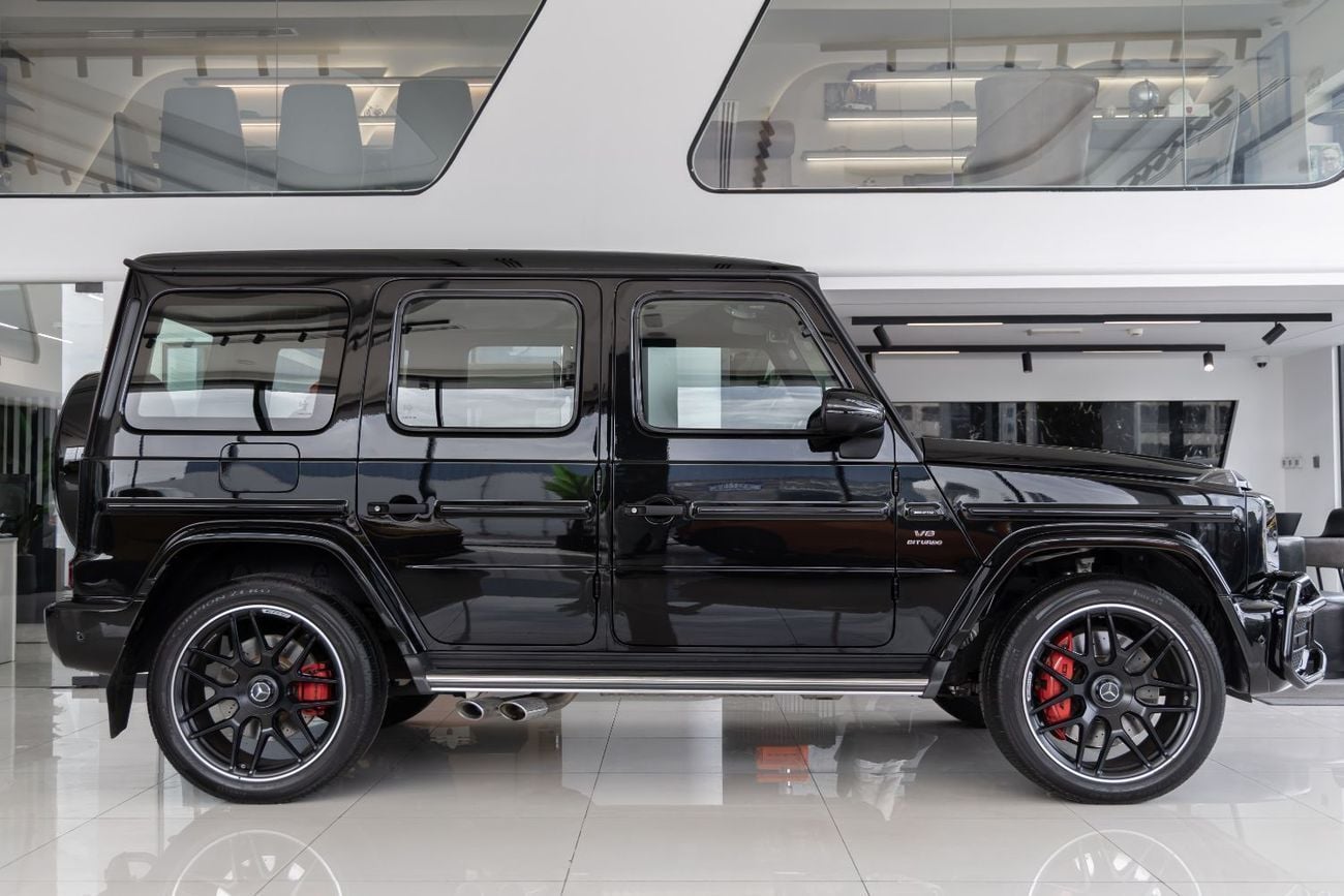 مرسيدس بنز G 63 AMG Mercedes-Benz G 63 | Fully Loaded|Night package | Fully Cardbon Fiber | Gargash Auto Warranty | 2020